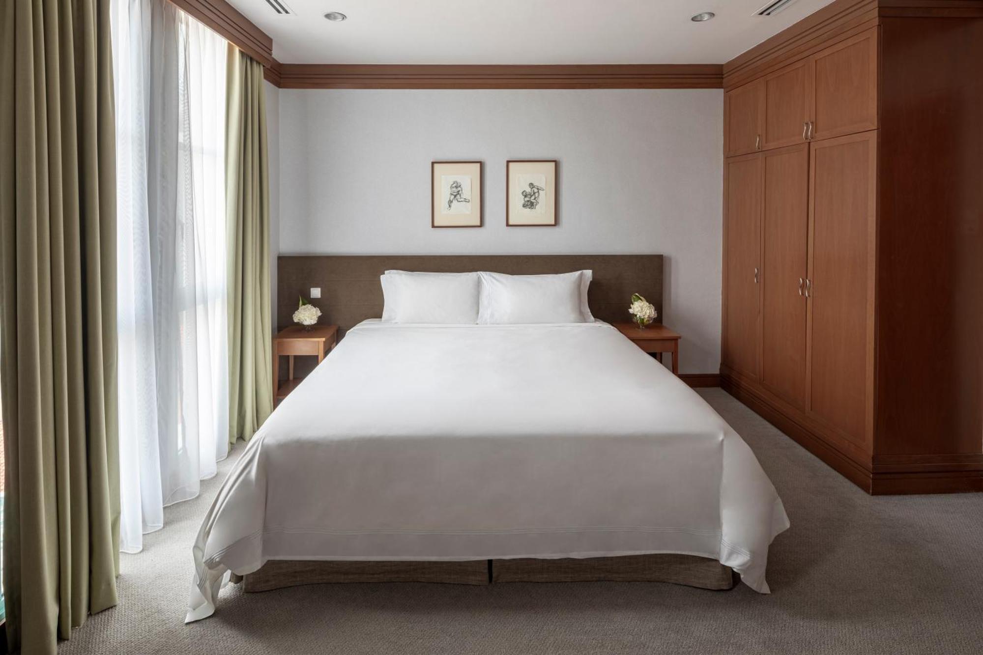 Fraser Place Robertson Walk Singapore Eksteriør billede A bedroom at the hotel