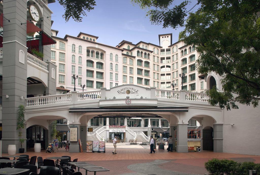 Fraser Place Robertson Walk Singapore Eksteriør billede The E and O Hotel